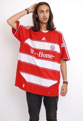 BAYERN MUNICH HOME FOOTBALL SHIRT