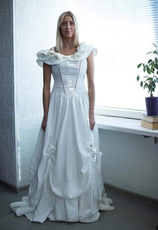 VINTAGE 80'S WHITE MAXI ROSE DETAILS DRESS