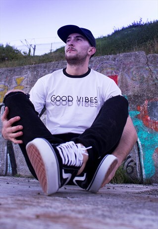 WHITE 'GOOD VIBES' RINGER T-SHIRT