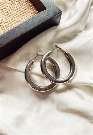 DANA CHUNKY SILVER TUBE HOOP EARRINGS