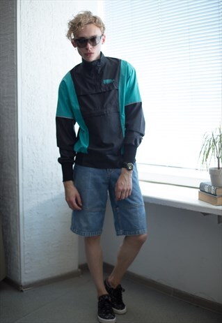 VINTAGE 90'S BLACK/GREEN SHELL JACKET