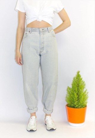 VINTAGE 501 BUTTON PASTEL GREY LEVI JEANS