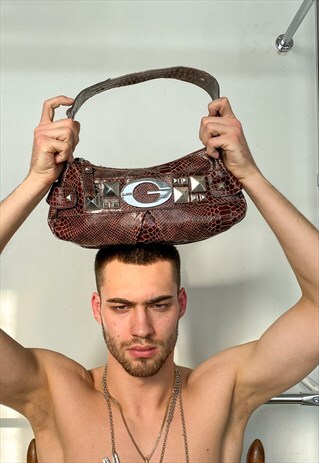 VINTAGE GUESS BROWN LEATHER BAGUETTE BAG