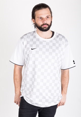 VINTAGE NIKE SPORTS TOP