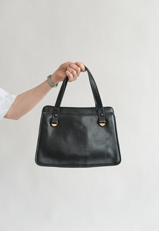 VINTAGE 80S BLACK HAND BAG