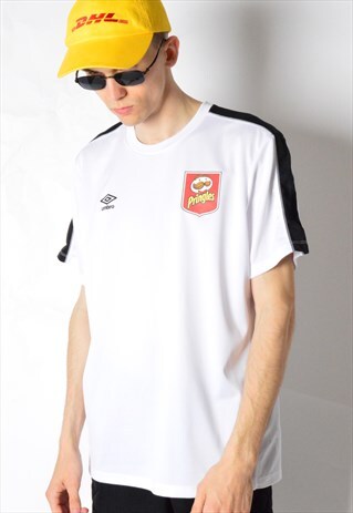 WHITE UMBRO SPORTS SHIRT