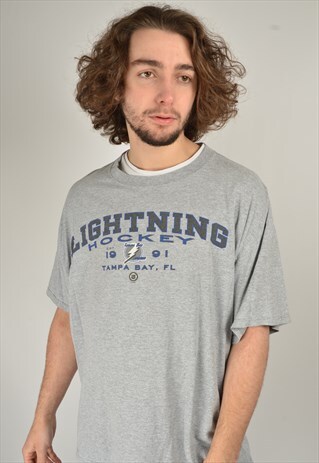 VINTAGE LIGHTNING HOCKEY USA GRAPHIC PRINT T-SHIRT