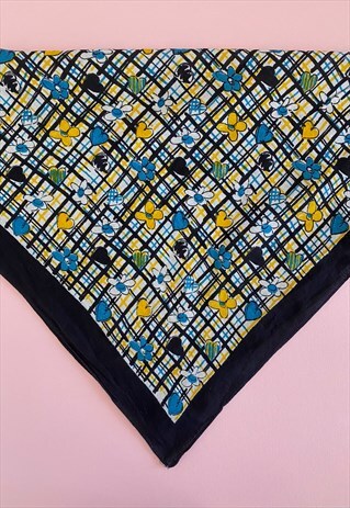 VINTAGE HEART AND FLOWER BANDANA