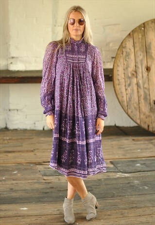 70'S BOHO ETHNIC PRINT DRESS