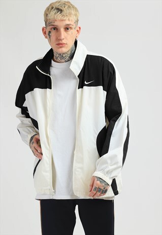 VINTAGE NIKE SHELL JACKET