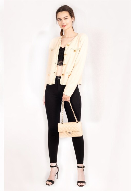 garment image