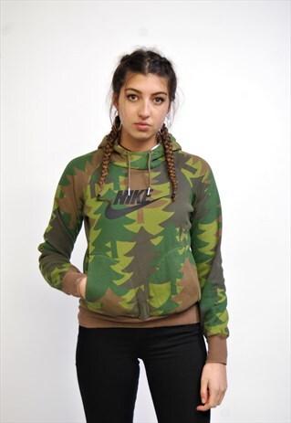 VINTAGE GREEN NIKE CAMO HOODIE