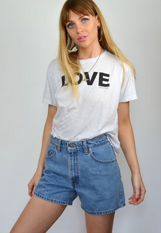 VINTAGE 90S LEVI'S DENIM BLUE HIGH WAISTED SHORTS
