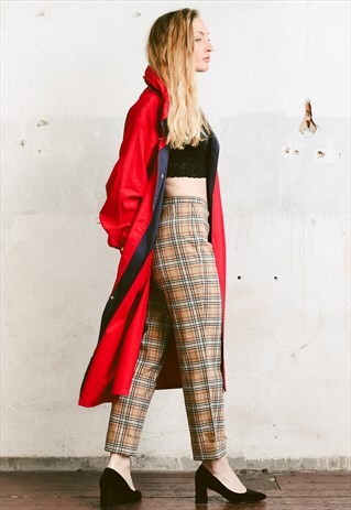 VINTAGE 80S LIGHTWEIGHT LONG RED JACKET WITH HOOD