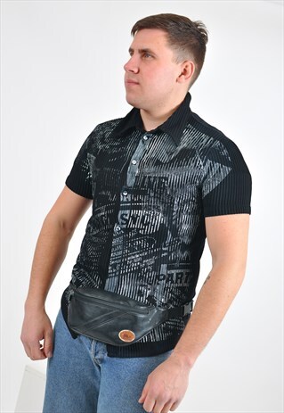 VINTAGE Y2K SHIRT IN BLACK