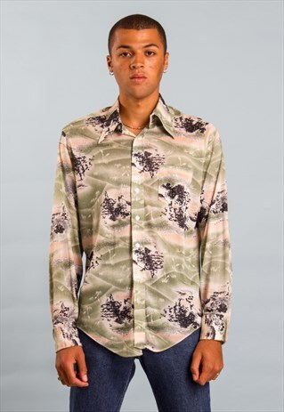 VINTAGE 1970S NYLON NOVELTY PRINT SHIRT