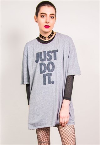 NIKE VINTAGE 90'S GREY JUST DO IT PRINT OVERSIZED T-SHIRT