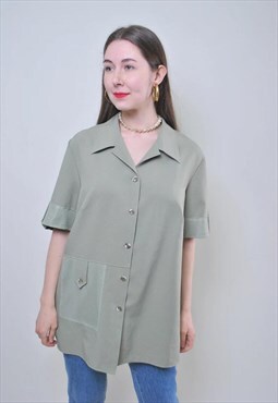 Green short sleeve minimalist  button up blouse 