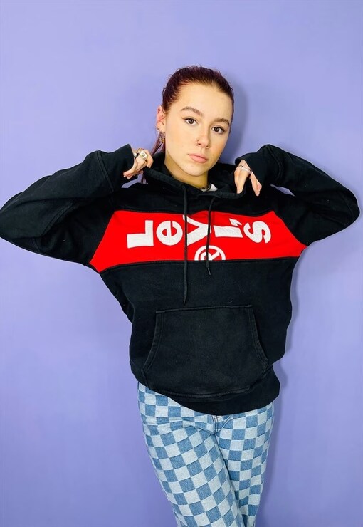 garment image