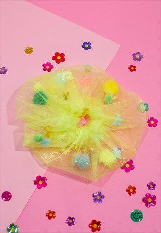 MINDY - HANDCRAFTED FESTIVAL BUTTERFLY GREEN FILLED SCRUNCH