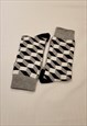 RHOMBUS PATTERN COZY SOCKS IN WHITE COLOR