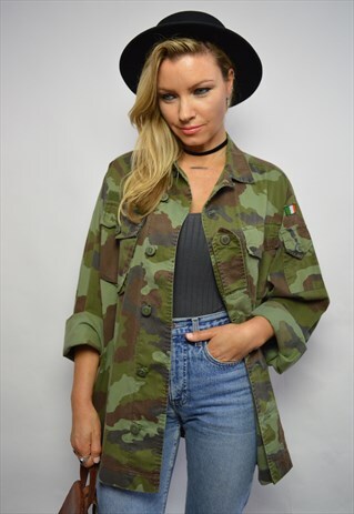 VINTAGE 90S OVERSIZED ARMY GREEN CAMO MILITARY SHIRT PUNK