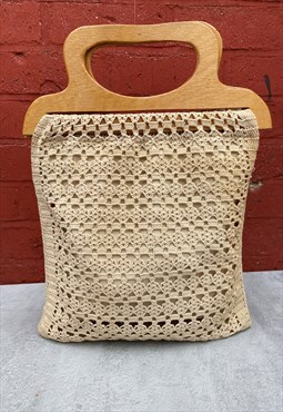 1970s Beige Crochet Wooden Handle Tote Bag
