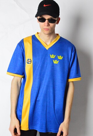 VINTAGE 80S BLUE SWEDEN SPORTS T-SHIRT