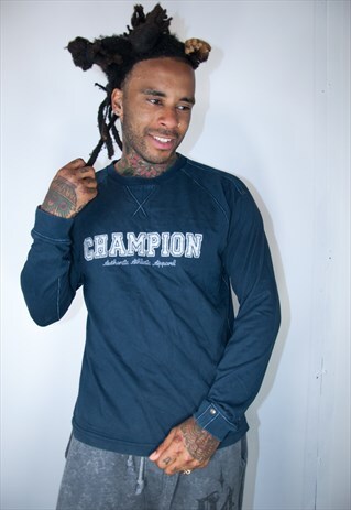 CHAMPION EMBROIDED BLUE LIGHTWEIGHT SWEATSHIRT