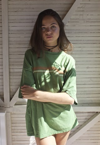VINTAGE GREEN NIKE T-SHIRT