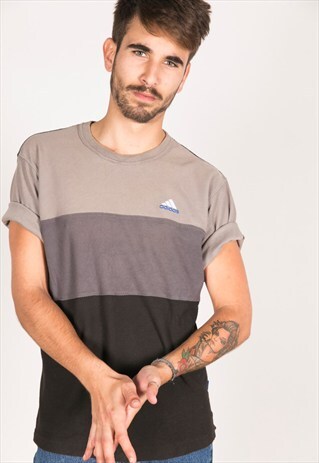 VINTAGE 90S USA TSHIRT / R280