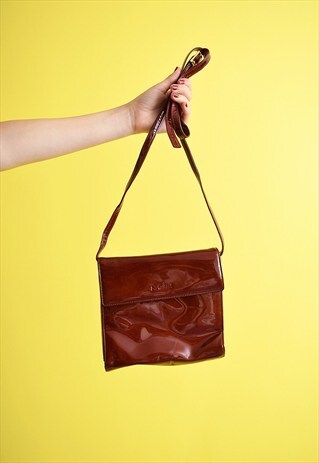 VINTAGE 90'S MINIMALIST RETRO SHOULDER BAG