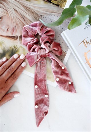 PINK PEARL VELVET BOW SCRUNCHIE HAIR BAND TIE