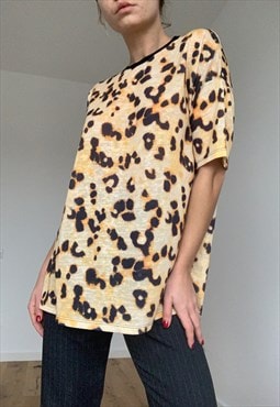 Vintage Oversized Leopard Printed T shirt