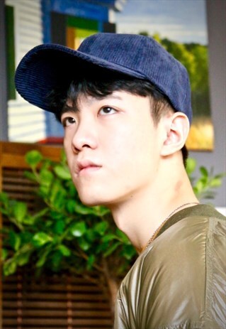 THICK CORDUROY CAP