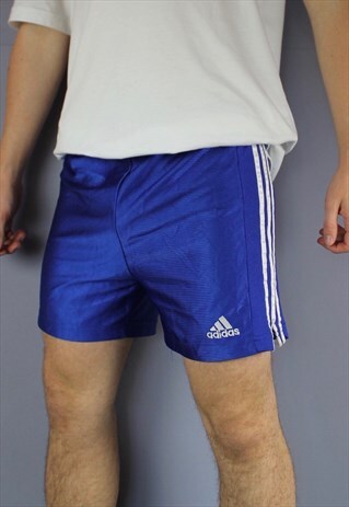 VINTAGE ADIDAS SHORTS IN BLUE WITH EMBROIDERED LOGO AND DRAW