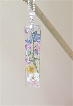 Dried flower pendant necklace with silver chain