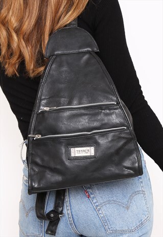 VINTAGE 90S BLACK ZIP FESTIVAL RUCKSACK BACKPACK