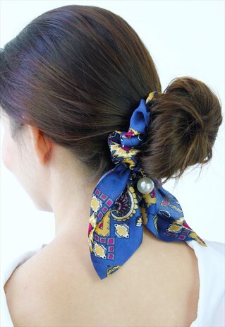 BLUE PAISLEY PRINT PEARL SCRUNCHIE HAIR BAND TIE