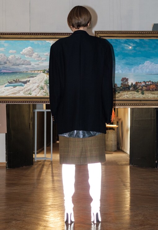 garment image