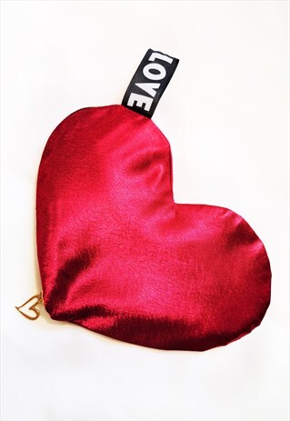 CUTE HEART SHAPED RED SATIN PURSE