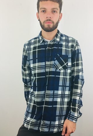VINTAGE NAVY BLUE CHECK FLANNEL SHIRT