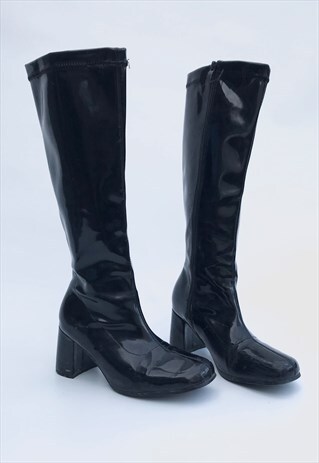 VINTAGE 90S 60S BLACK PATENT VINYL GOGO KNEE HIGH BOOTS