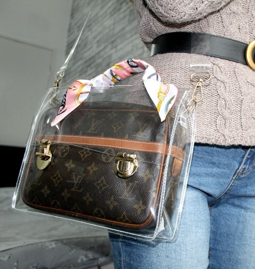 Review: Louis Vuitton Clutch Monogram Compiegne 23 with PVC bag