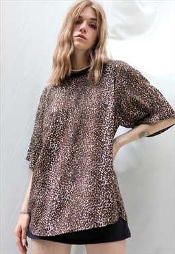 Vintage 90s Leopard Pattern Oversize T-shirt Medium