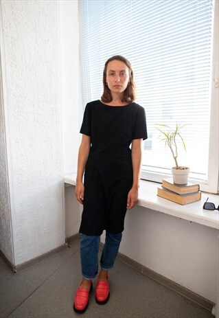 Vintage 80's Classic Midi Black Short Sleeved Dress