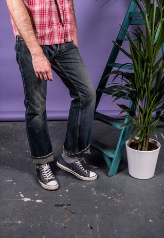 VINTAGE LEVI'S 512 JEANS IN BLUE