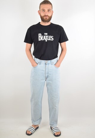 VINTAGE LEVI'S 881 W33 L32 MADE IN ITALY (1489)