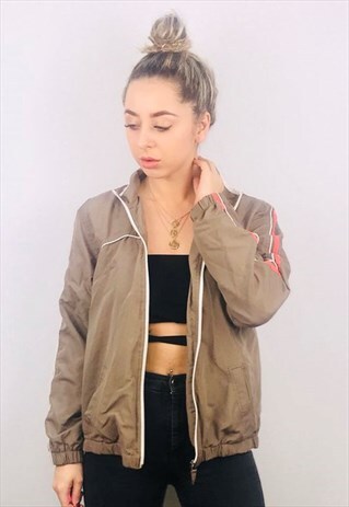 VINTAGE OVERSIZED NYLON JACKET