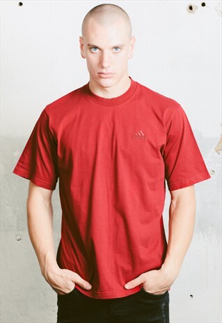 VINTAGE ADIDAS T-SHIRT